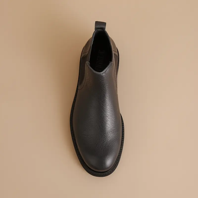 black-shoe-view-from-top